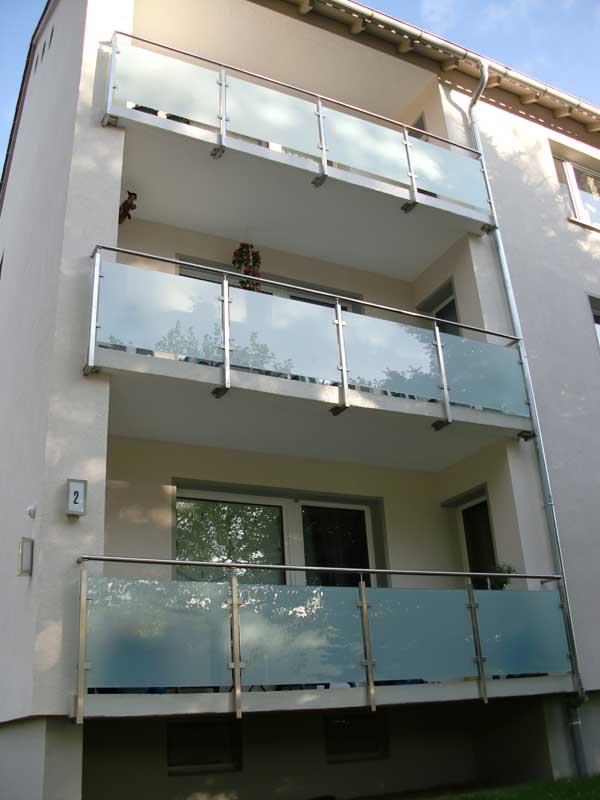Balkone Gelaender Handlaeufe Toranlagen 090